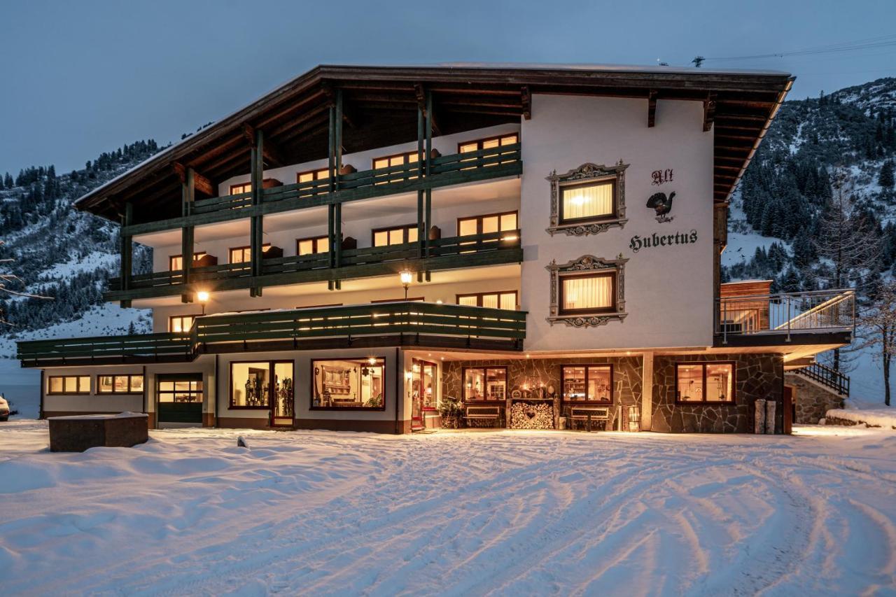 Hubertus, 3 Sterne Superior Hotel Lech Buitenkant foto